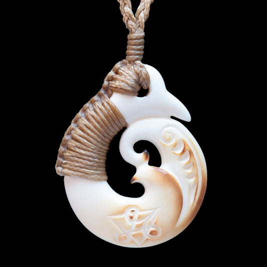 Andrew Savage (From Survivor) Koru-0